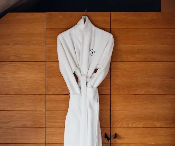 Hot_Elarnia Hotel & Spa Hotel